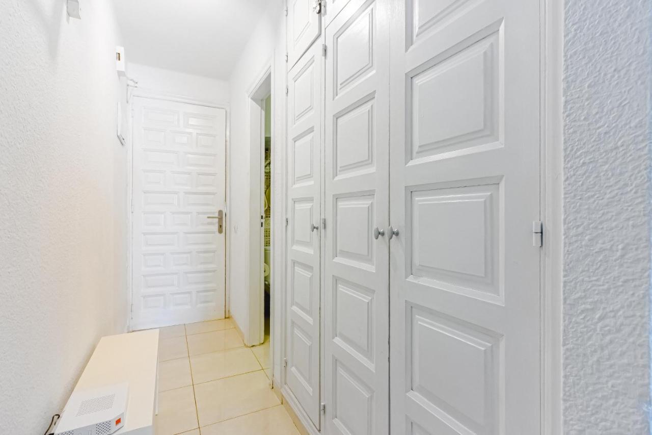 Fantastic Large Studio In Front Of Beach Heated Pool Wifi Arona  Eksteriør billede